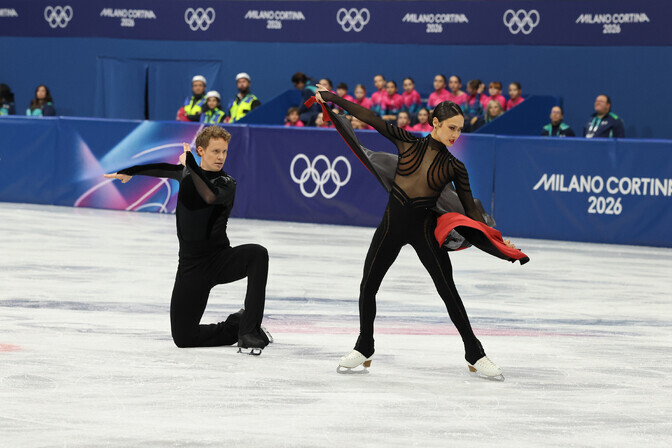 TÄNA OTSE | Jäätantsu olümpiavõitja selgitamist alustatakse rütmitantsuga