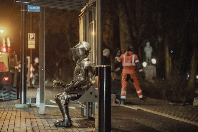 Tartu Uues Teatris jõuab vaajate ette publiku tajudega mängiv lavastus