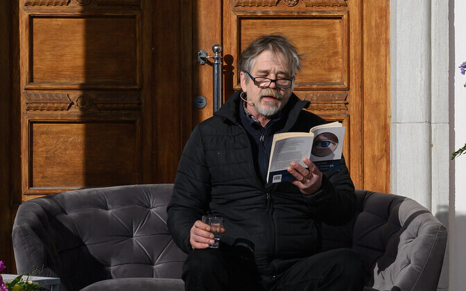 Tõnu Oja luuletuste vastukajast: on ka kirjutatud, et “teame, kus sa elad”