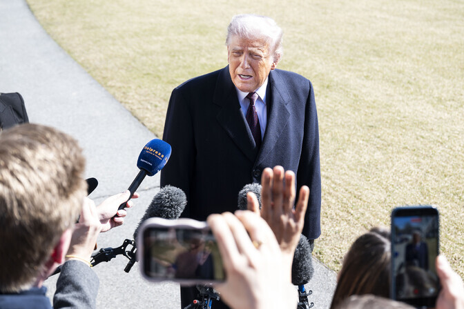 Trump: USA arutab Kuuba sõbralikku ülevõtmist