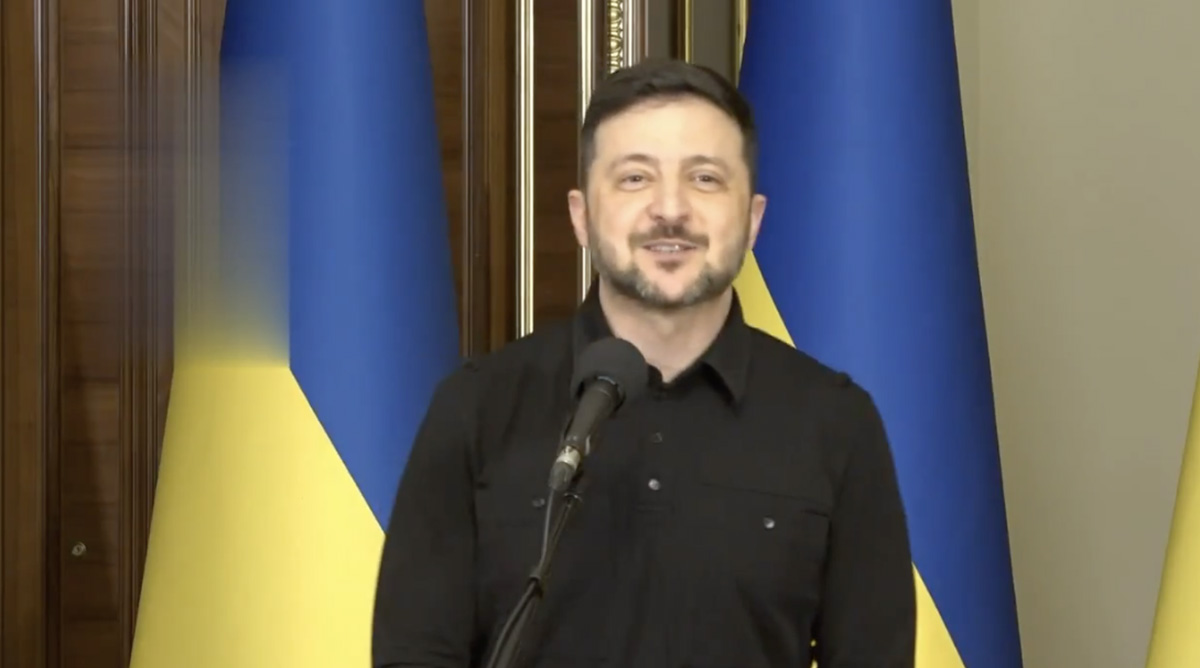 Ukraina president: Ukraina väed ei lahku kunagi Donbassist