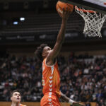 Valencia häbistas Baskoniat ja tõusis Euroliigas teiseks