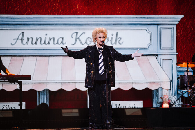 Video: “Espresso Macchiato” Anne Veski ja unistuste bändi esituses