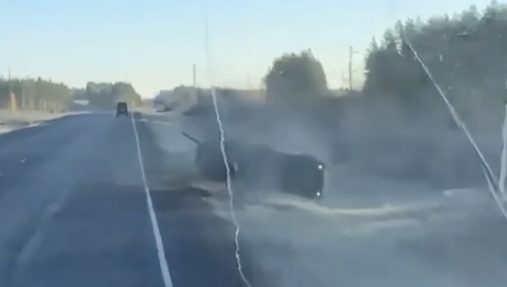 VIDEO: Soome kaitseväe sõiduk sõitis teelt välja, üks ajateenija sai surma