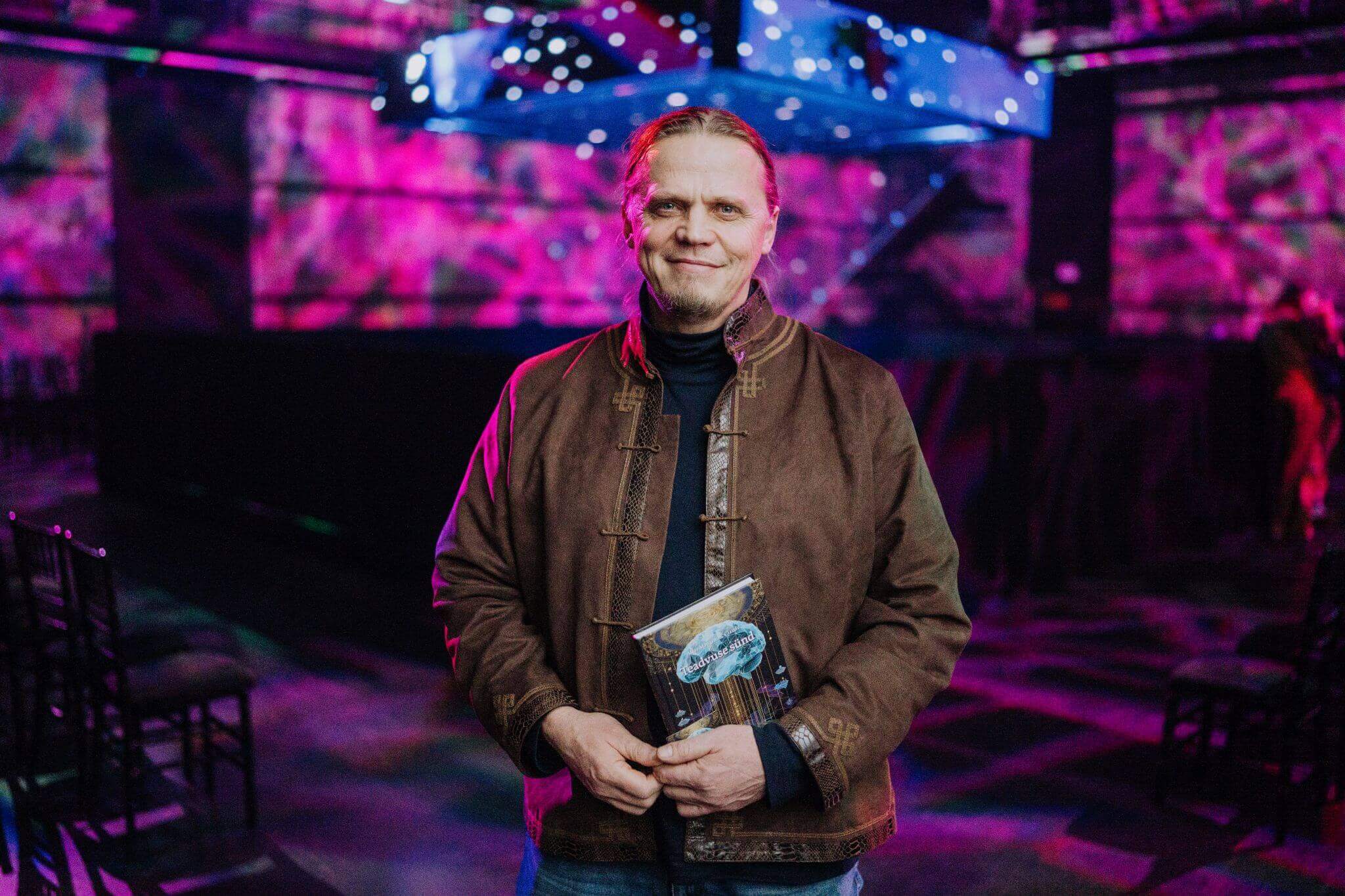 VIDEOVESTLUS I Hingehoidja Kristjan Prii raamatust “Teadvuse sünd”: tehisintellekti kasutades on oluline osata õigeid küsimusi küsida