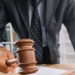 Advokaat sai USAs ülikopsaka trahvi – ta tegi tehisaru abil midagi lubamatut