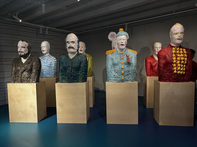 Galerii: Viljandis avati kolm Johann Köleri loomingule pühendatud näitust