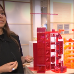 Näitus “Las ma soojendan sind” räägib teatraalse vindiga tõsielu lugusid