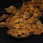 Sajandivanune saladus paljastus: Toržokist leiti maja alt 409 kuldmünti