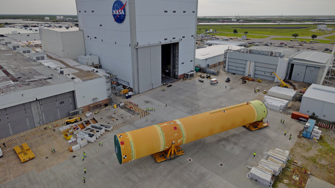 NASA alustas Kuule mineku raketi kokkupanekut – järgmisel aastal on juba start