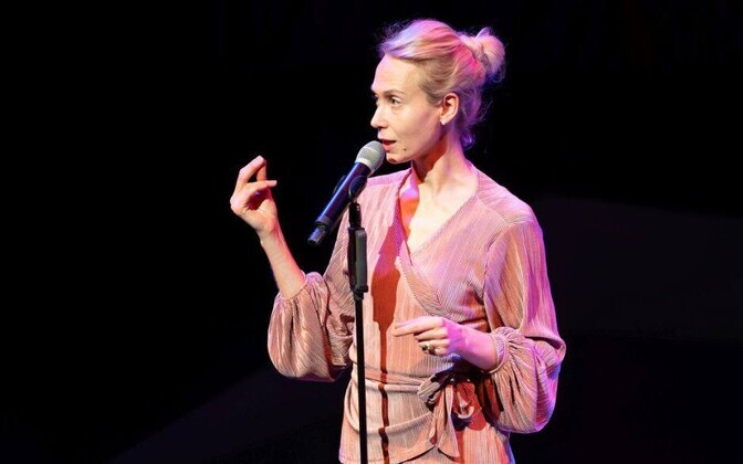 Noorsooteatri uuslavastus “Nõusolek” räägib pikalt vaikitud teemadest