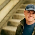 Rootsi krimikirjanik Netflixi edust: «Ma ei pea nüüd nii palju majandusliku poole pärast muretsema»