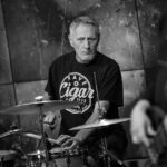 Suri Singer Vingeri pikaaegne trummar Rein Joasoo