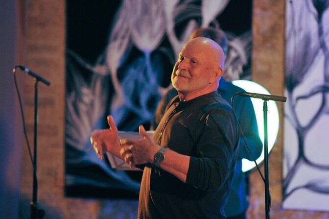 Tõnu Kaljuste juhatab Läti helilooja Peteris Vasksi juubelikontserti Tallinnas