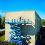 USA-s tegutsev kunstnik Riivo Kruuk viib Eesti motiivid suurtele seintele