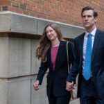 Endine FBI direktor James Comey anti kohtu alla