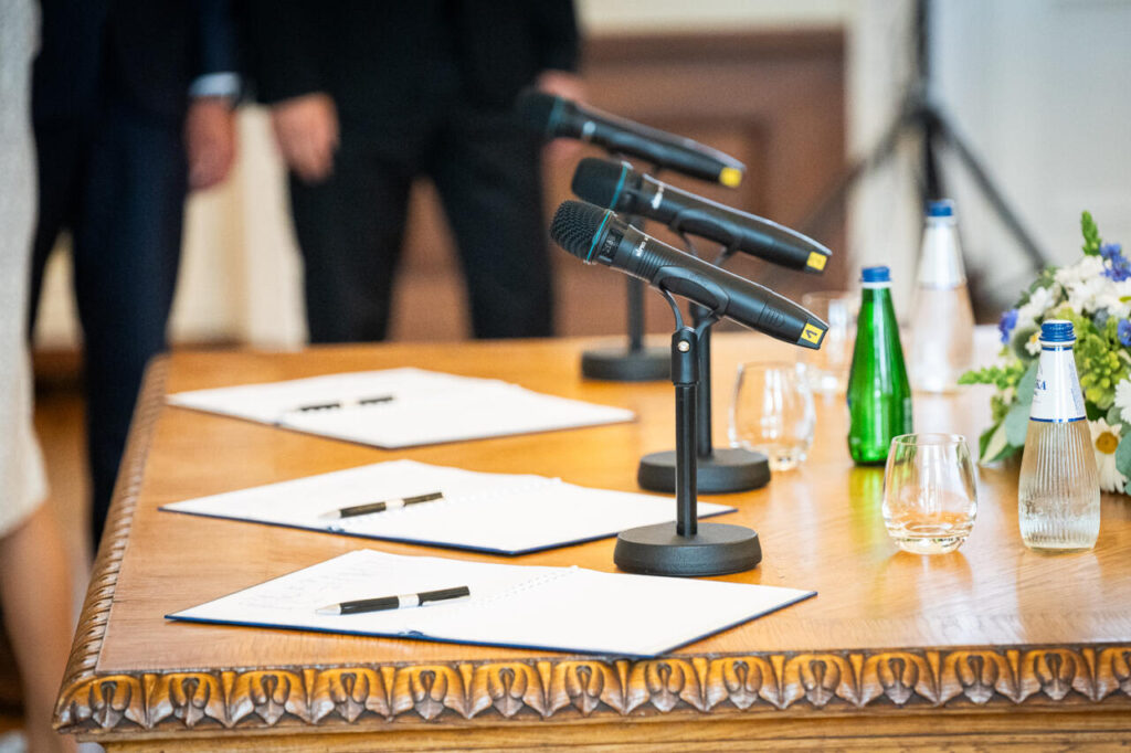 Küsimustele vastamise asemel müüakse rahvale järjekordset valmispakendatud hirmu