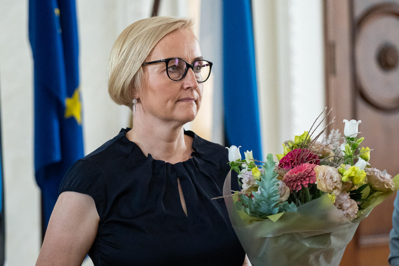 Kristina Kallas pidas eestikeelses koolis kõikide hämmastuseks tänukõne osaliselt vene keeles
