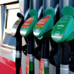 Naftahinna langus Eesti tanklatesse lähiajal ei jõua