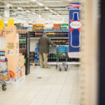 Kaupmehed: tasuliste alkoholilubade kehtestamise maksaks kinni tarbija